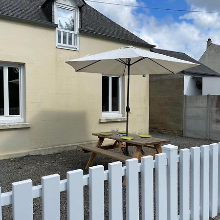 Maison Gite 2/4 P Baie Du Mont Pontorson Exterior photo